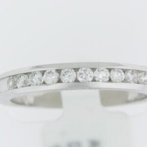 14kw Ladies Diamond Band Diamond Total Weight .33 Carat Size 6.5 - 001-120-01642