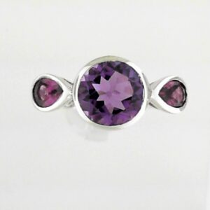 Sterling Silver Amethyst Ring 2.31ct - 001-200-01966