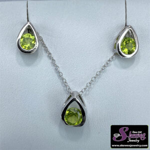 Sterling Silver Pearshaped Earrings and Pendant with Round Peridot
