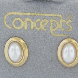 Elegant Concept Earrings in Choice of Metal