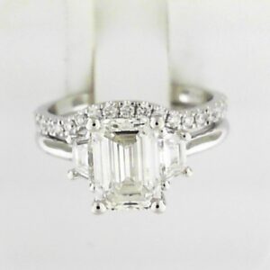 Elegant 14K White Gold Emerald Cut Diamond Semi-Mount Bridal Set