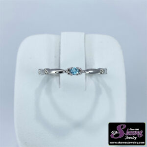 10K White Gold Blue Topaz Ring