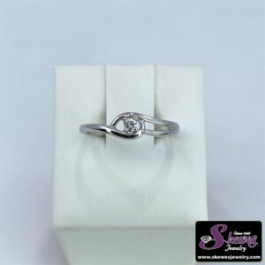 Elegant Sterling Silver Diamond Ring