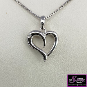 Elegant Sterling Silver Diva Diamonds Pendant