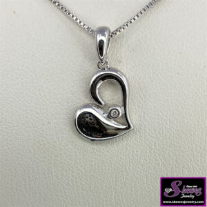 Elegant Sterling Silver Diva Diamonds Pendant