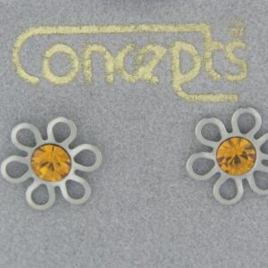 Elegant White Gold Open Daisy Earrings