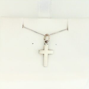 Elegant 14K White Gold Cross Pendant