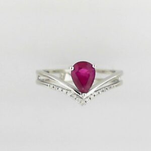 14K White Gold Pear Ruby Semi-Mount Ring