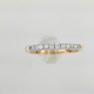 14K Yellow Gold Ladies Diamond Band with 0.20 Carats