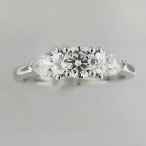 Elegant 14K White Gold Lab Grown Diamond Ring