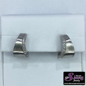 Elegant Sterling Silver Earrings with White Sapphire
