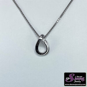 Elegant Sterling Silver Pendant with Sparkling Diamond Accent