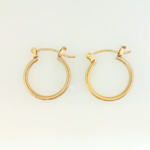 Elegant 1/2 Carat Hoop Earrings in Choice of Metal