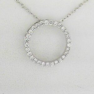 Sterling Silver Lab Grown Diamond Circle Pendant