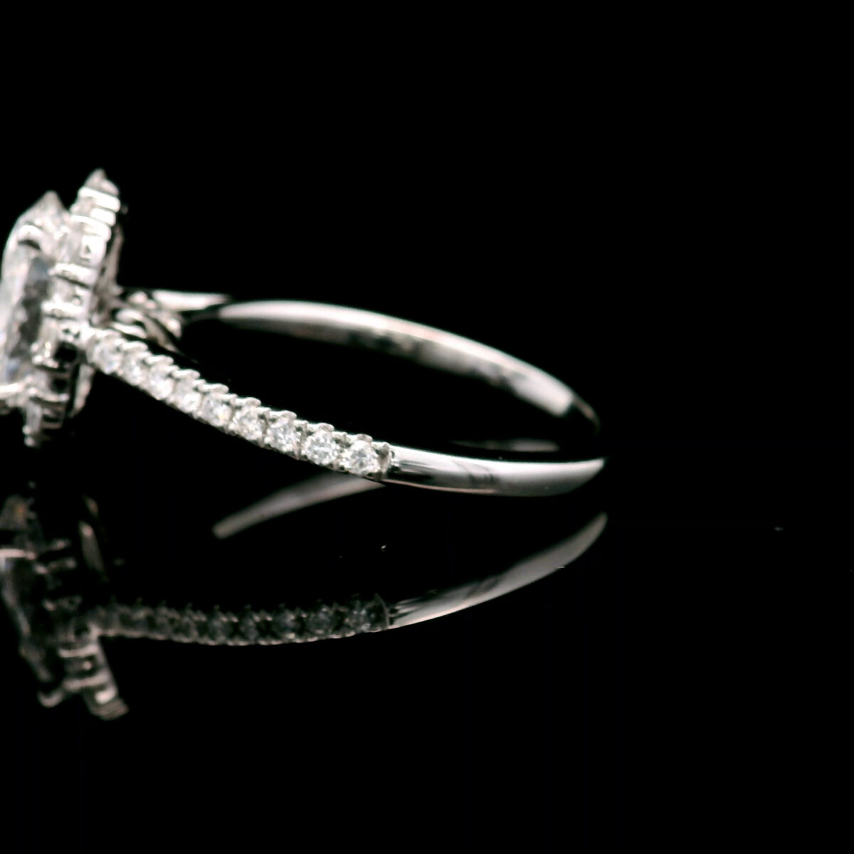 Oval Cut 1.62ct VS1 F Lab Grown Diamond Halo Engagement Ring in 14K White Gold - Image 2
