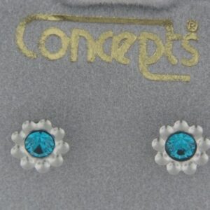 Elegant White Gold Daisy Earrings