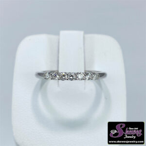 14K White Gold 7-Stone Lab Grown Diamond Band