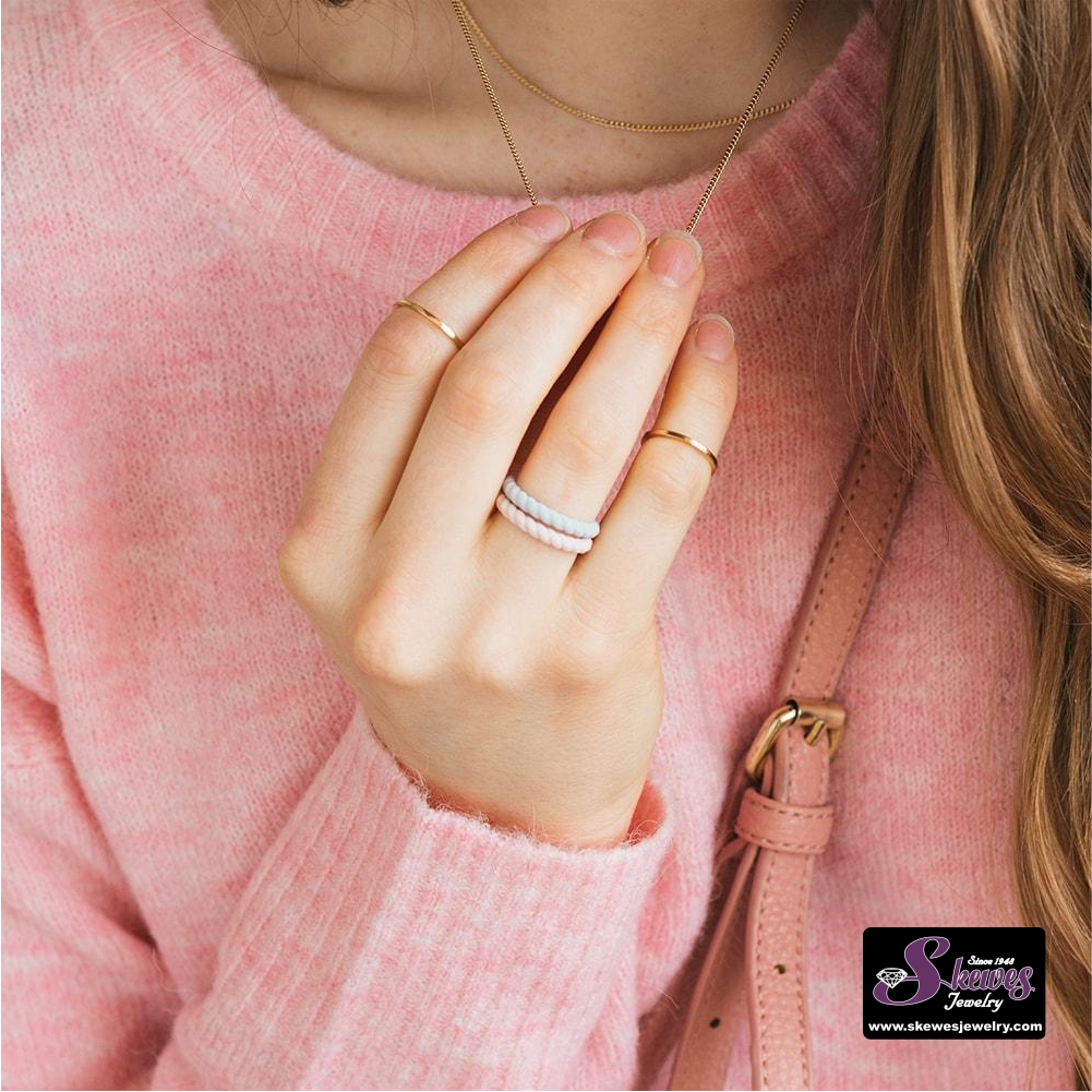 Braided Stackable Silicone Ring Set in Pink Sand and Misty Grey